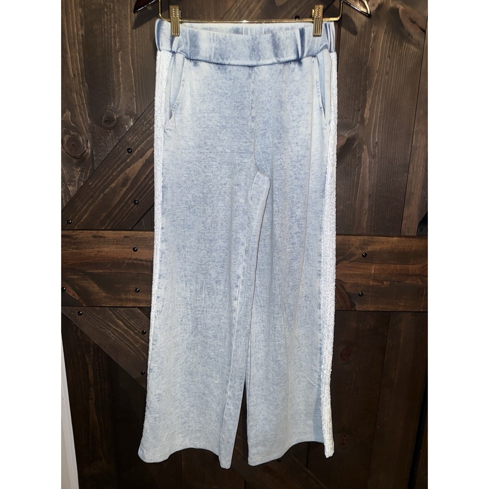 Venus Women's XS Light‎ Blue Sequin Lounge Pants Stretch Soft EUC